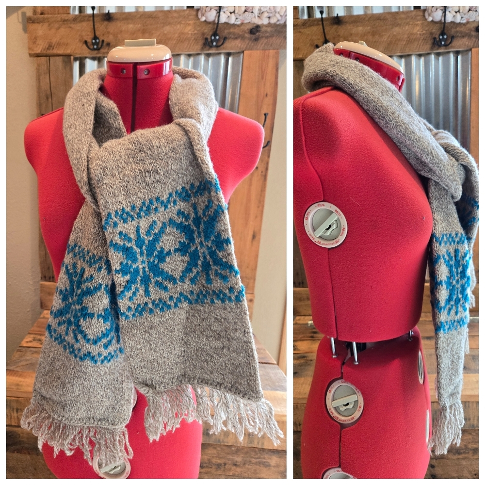 Vtg Tan Wool Scarf Aqua Fair Isle 6.5x66 Winter Classic